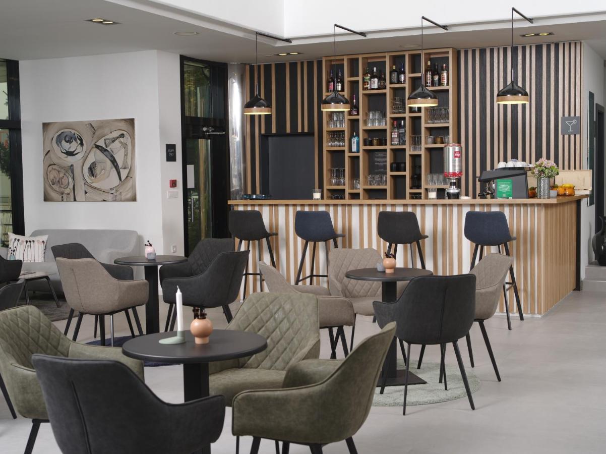 Hotel Cubis Лендава Экстерьер фото